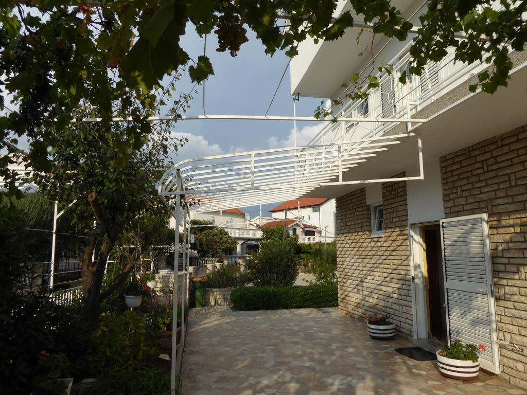 Apartments Bojanic Vodice Extérieur photo