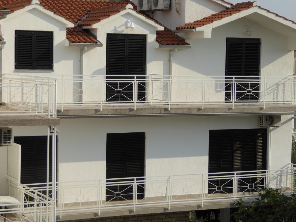 Apartments Bojanic Vodice Extérieur photo