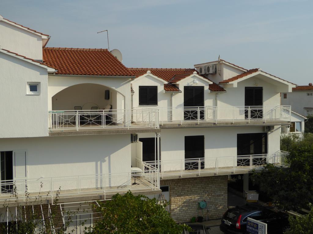 Apartments Bojanic Vodice Extérieur photo