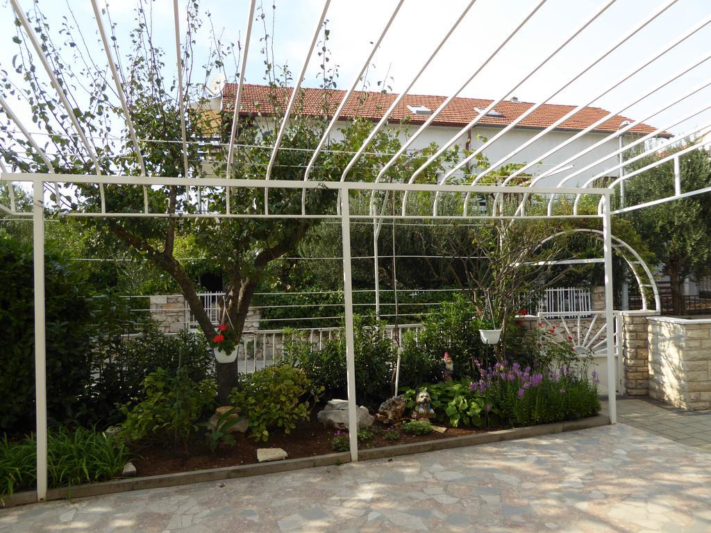 Apartments Bojanic Vodice Extérieur photo