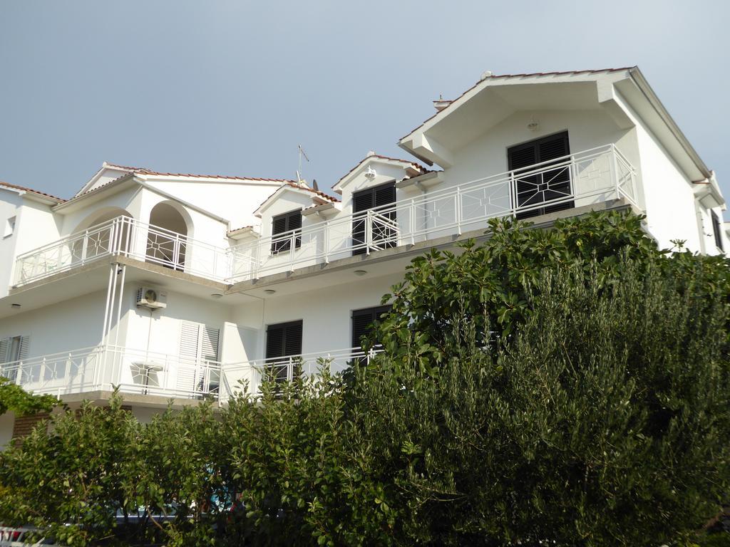 Apartments Bojanic Vodice Extérieur photo
