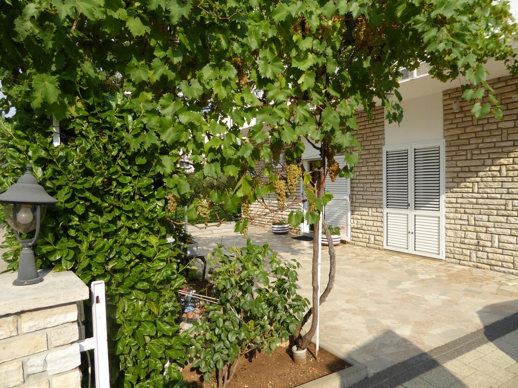 Apartments Bojanic Vodice Extérieur photo